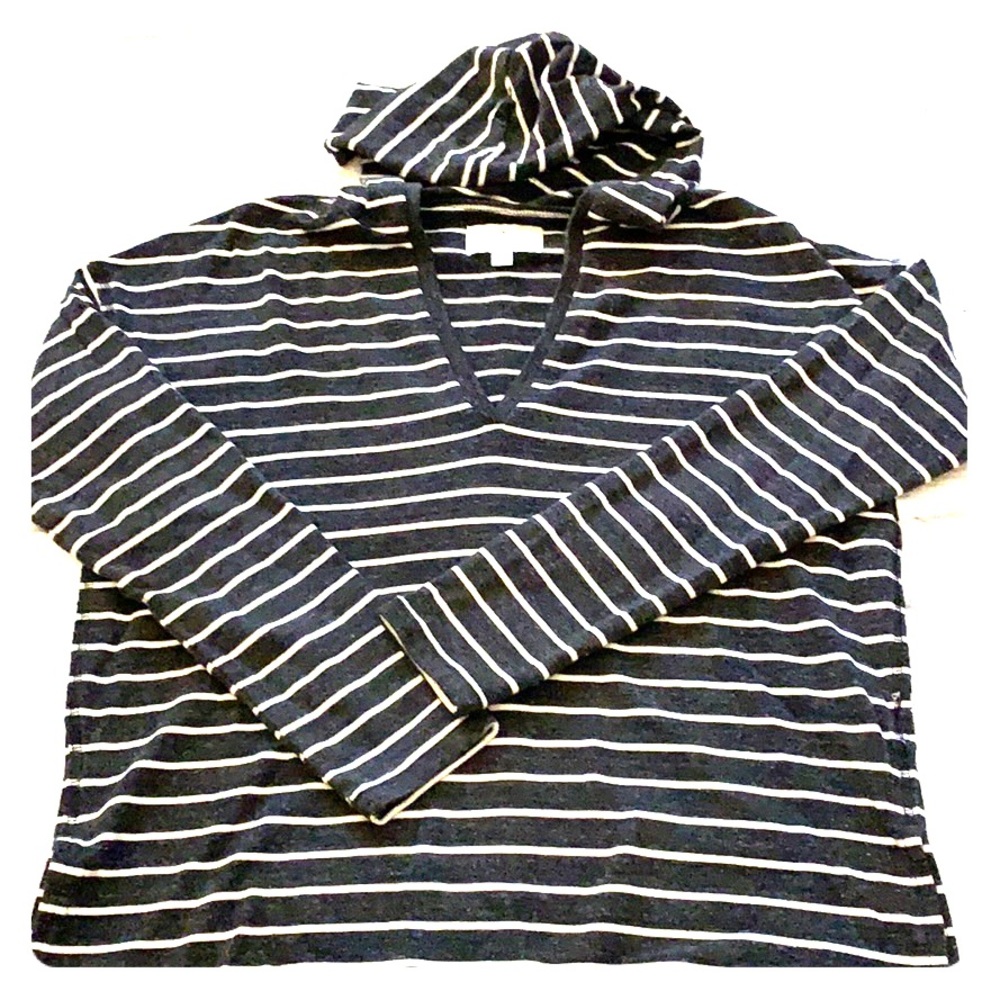 American Eagle sweatshirt